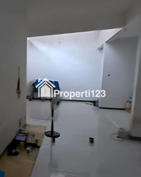 Dijual Cepat Rumah Murah Lokasi Sangat Strategis di Tebet, Jakarta Selatan - 3