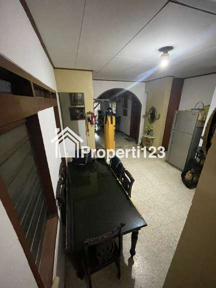 Rumah Jakarta Timur Belakang Kntr Pusat Bea dan Cukai - 6