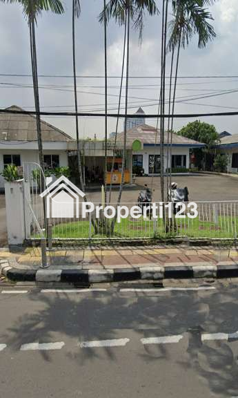 Bangunan 1 Lantai Hitung Tanah Luas 9926 m2 Utk Komersial di Jl. Tebet Raya Jakarta Selatan - 3