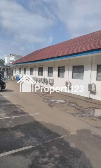 Bangunan 1 Lantai Hitung Tanah Luas 9926 m2 Utk Komersial di Jl. Tebet Raya Jakarta Selatan - 5