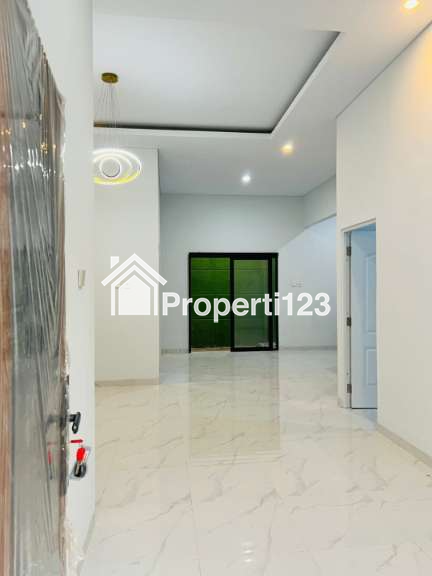 Rumah Baru Desain Scandinavian Kota Harapan Indah Bekasi - 4