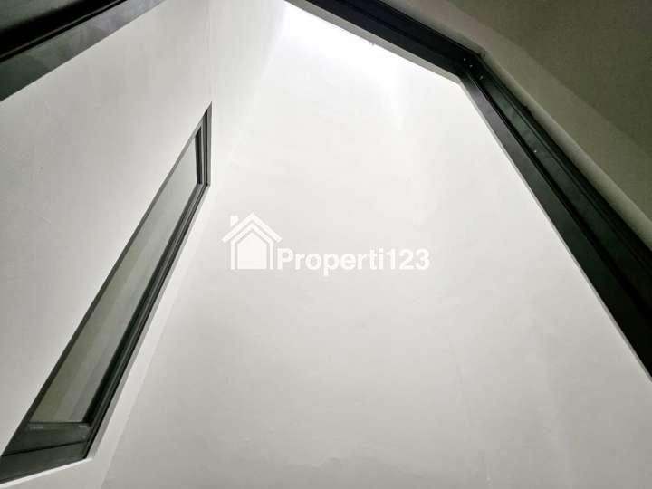 Rumah Baru Modern Minimalis Boulevard Hijau Harapan Indah Bekasi - 16