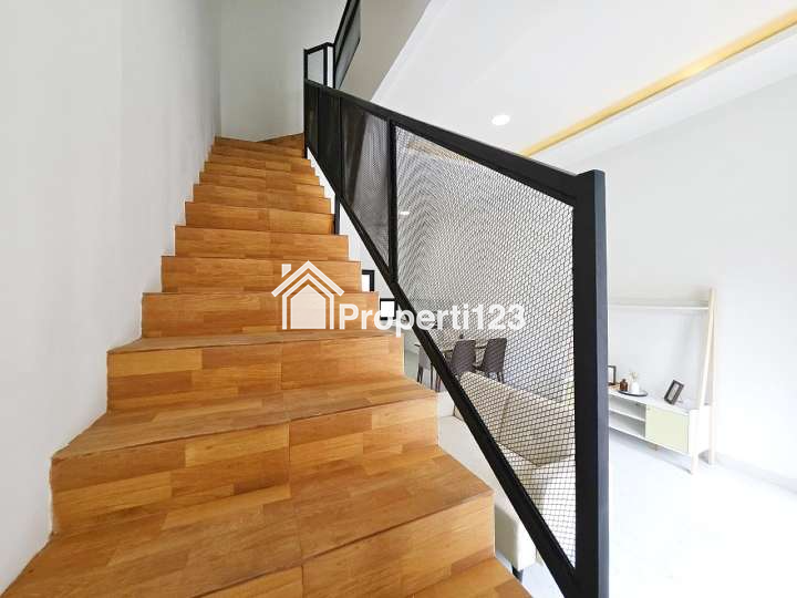 Rumah Baru Modern Minimalis Boulevard Hijau Harapan Indah Bekasi - 9