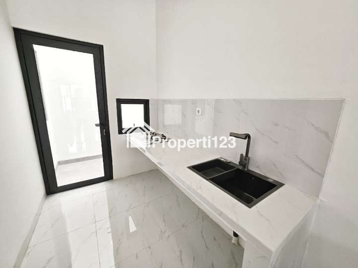 Rumah Baru Modern Minimalis Boulevard Hijau Harapan Indah Bekasi - 7