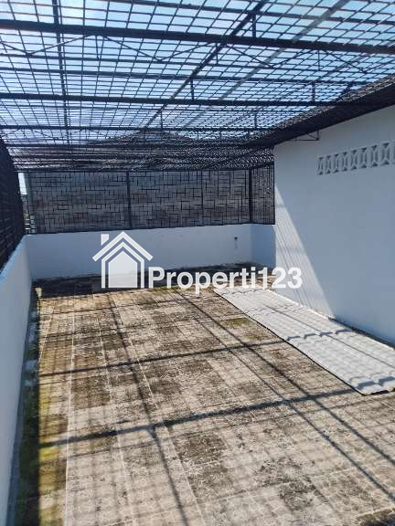 Dijual Ruko 3 Lt di Medan Binjai KM 7 depan kodam - 12