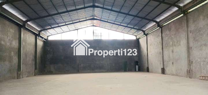 Disewakan Gudang 665 m2 Area Jl Buluh Indah Mahendradata Gatsu Barat Denpasar Bali - 2