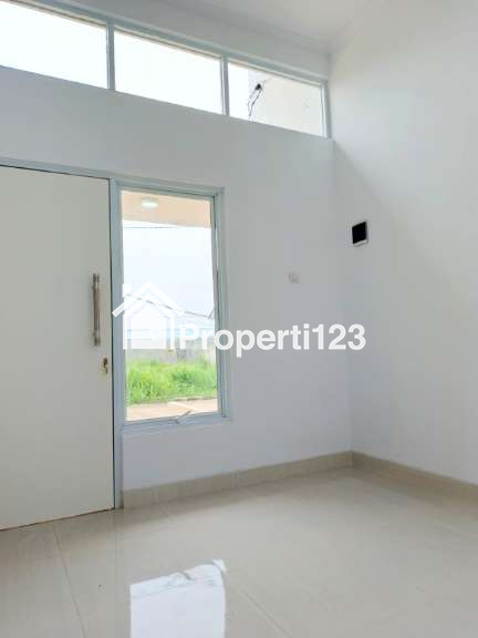 Dijual murah rumah 1 lt - 4