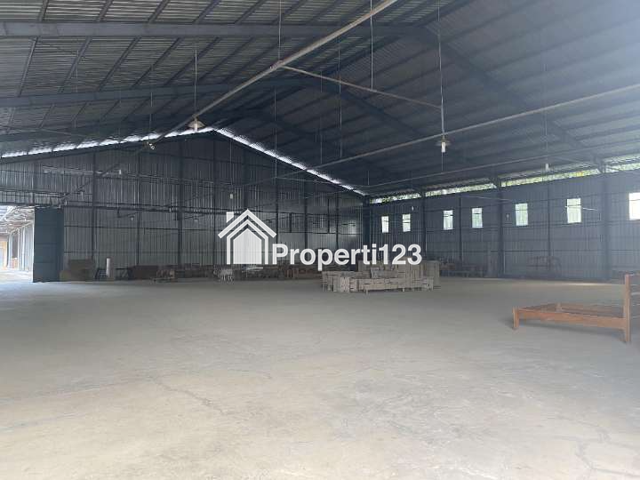 Dijual/Disewakan Gudang Ex Pabrik di Jepara - 4