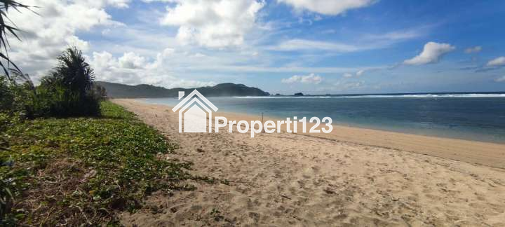 Dijual Tanah Tepi Pantai 23 Are di Pantai Tampah, Dekat Kuta Lombok - 2