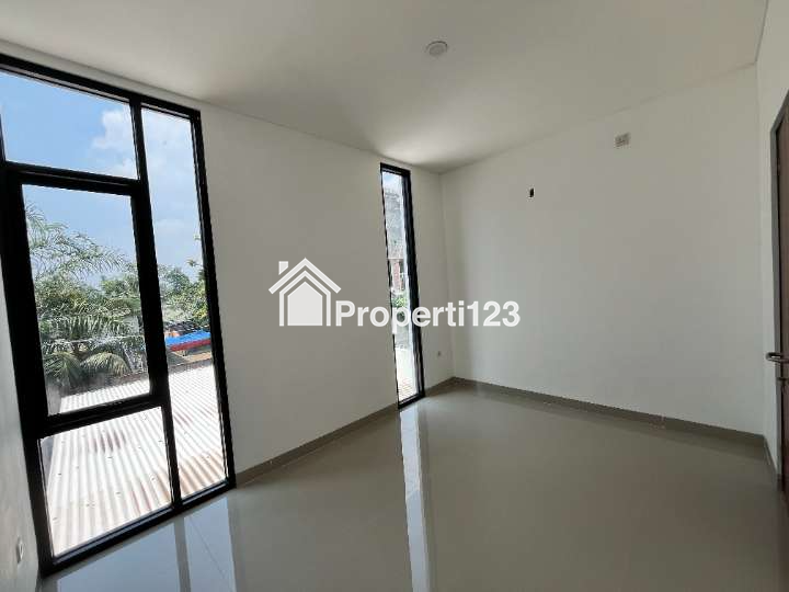 Rumah ready unit siap huni dekat Pondok Cabe - 3