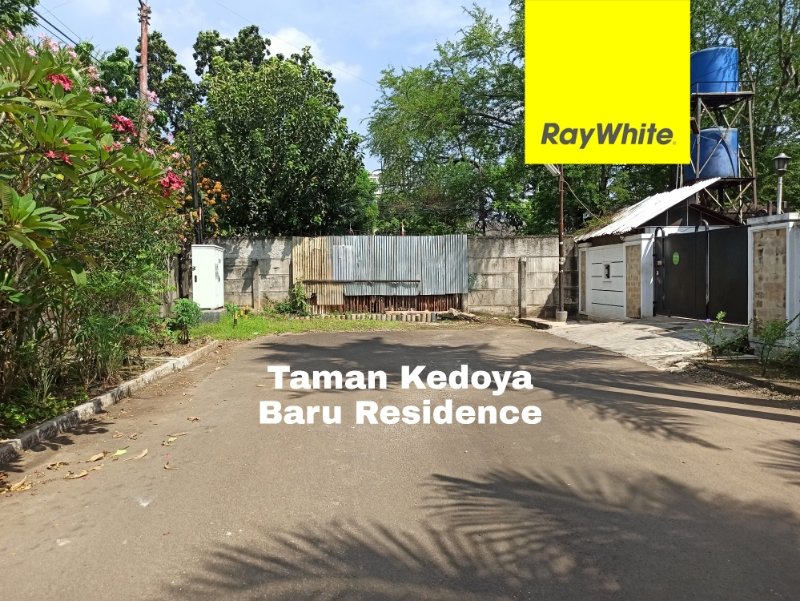 Tahan Hoek. Persimpangan Taman Kedoya Baru dan Jl Kedoya Raya - 6