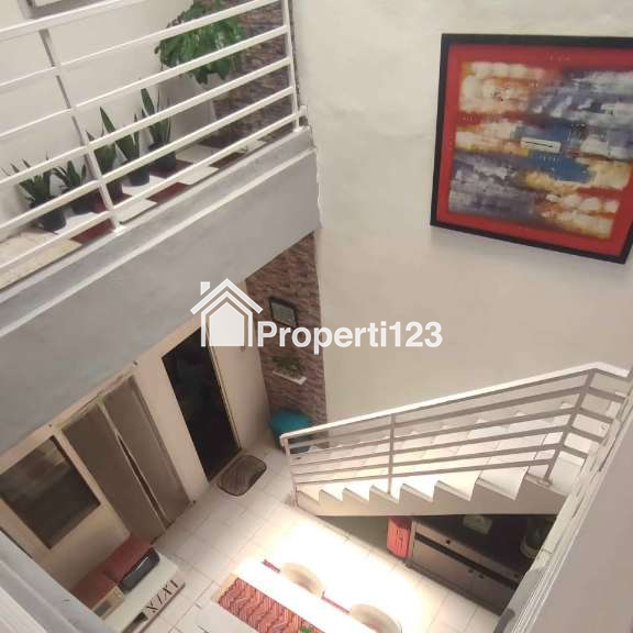 Hunian second terawat lokasi strategis di rawamangun jakarta - 1