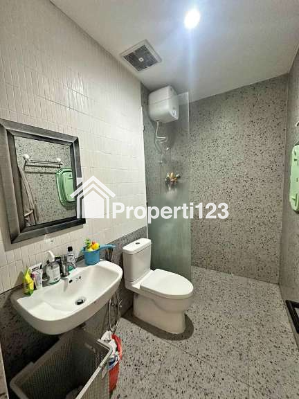 Jual Rumah Siap Huni Di Perumahan CENTRAL PARK MERR Surabaya Timur - 6