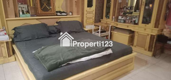 RUMAH GAYA EROPA FULL FURNISH DAN GEDUNG KANTOR DENGAN FASILITAS GYM  LENGKAP DENGAN PERALATAN DAN RUANG SAUNA DI SAYAP JL. PASTEUR BANDUNG - 4