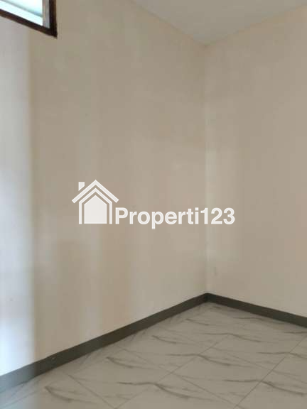 Rumah Hook Siap Huni – Akses Mudah ke Jalan Raya - 4