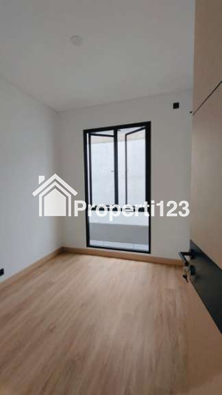 Rumah baru modern minimalis di Bintaro Jaya Tangsel - 12