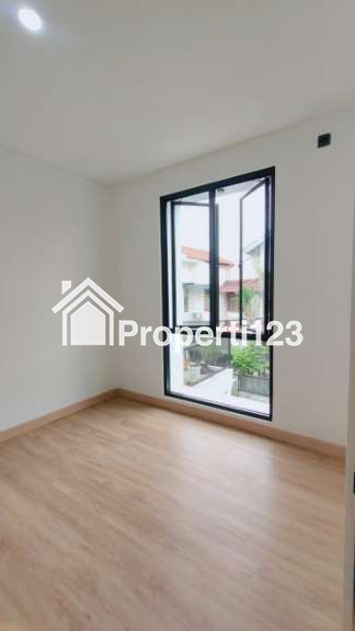Rumah baru modern minimalis di Bintaro Jaya Tangsel - 9