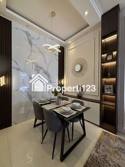 DI JUAL RUMAH LOKASI NYAMAN STRATEGIS DI CIWASTRA KOTA BANDUNG - 2