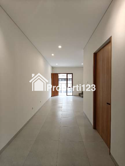 Rumah minimalis modern dalam komplek di Kodau Jatiasih - 9