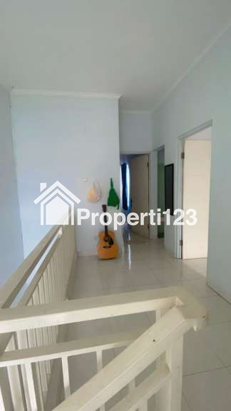 Rumah 2 Lantai Cluster Bekasi Pertama Residence Mustika Jaya Bekasi - 9