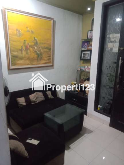 Dijual Rumah Minimalis & Full Furnished di Komplek Pharmindo - 4