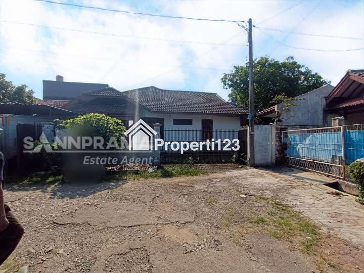 Rumah second tanah luas murah didlm perumahan sawangan permai,Depok - 9