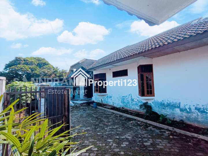 Rumah second tanah luas murah didlm perumahan sawangan permai,Depok - 3