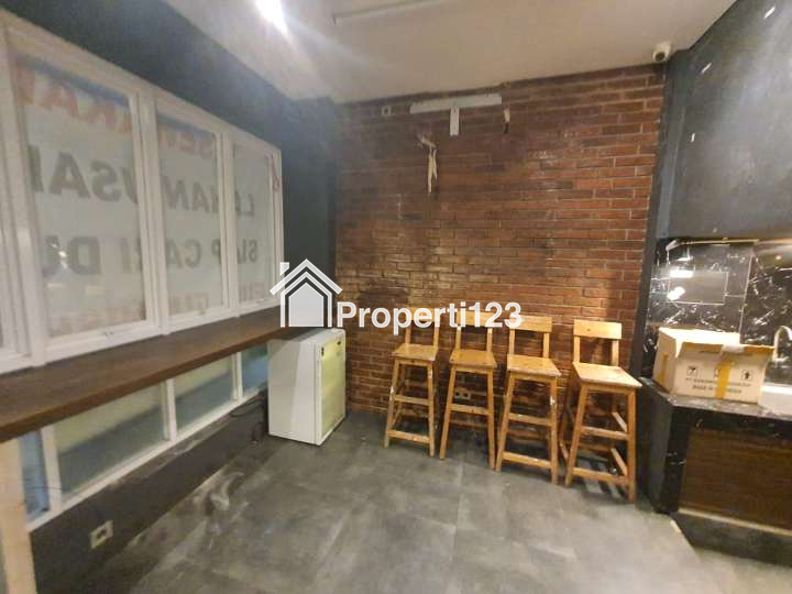 DISEWAKAN LAHAN USAHA FULL FURNISHED LOKASI STRATEGIS - 4