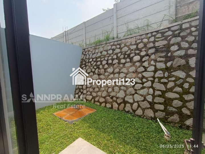 Dijual rumah 2 lantai murah Tanpa dp lokasi strategis diBogor - 8
