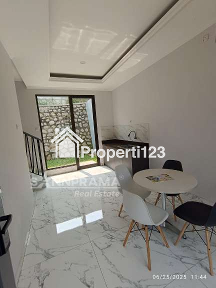 Dijual rumah 2 lantai murah Tanpa dp lokasi strategis diBogor - 4
