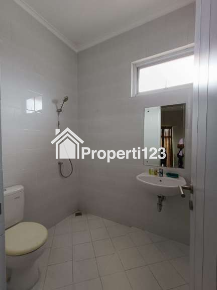 Rumah Cluster 2 Lantai Cherryville Grand WIsata Tambun Bekasi - 9