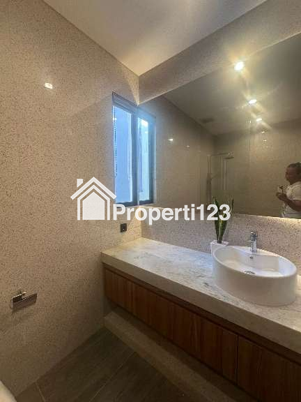Dijual Villa Baru Di Banjar Semer Kerobokan Kuta Utara Badung Bali - 4