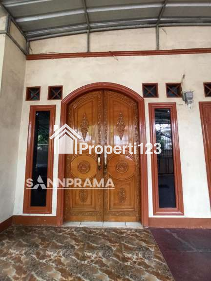 Rumah second hook tanah luas siap huni dlm kavling dki dicipedak,Jaksel - 4