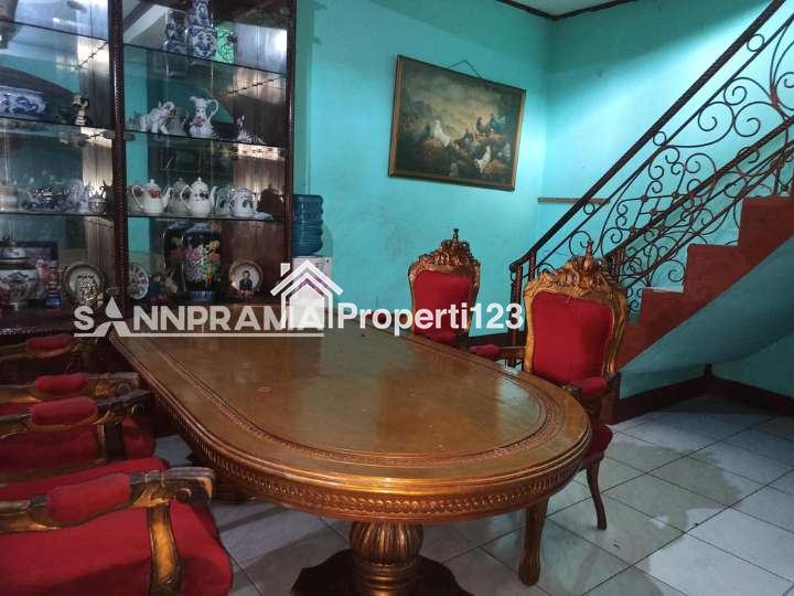 Rumah second hook tanah luas siap huni dlm kavling dki dicipedak,Jaksel - 7