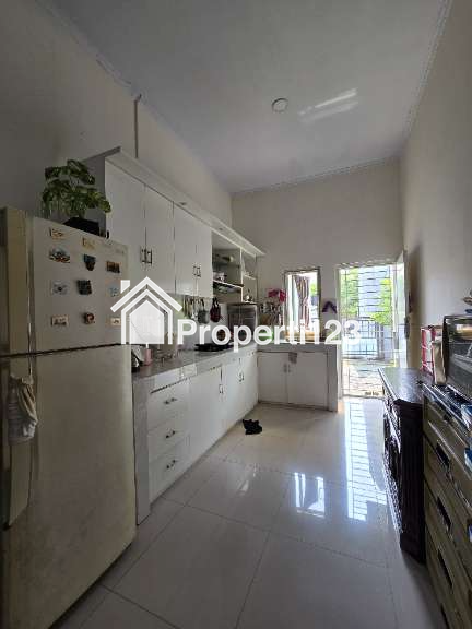 Rumah second non komplek di Duren Sawit Jaktim - 4