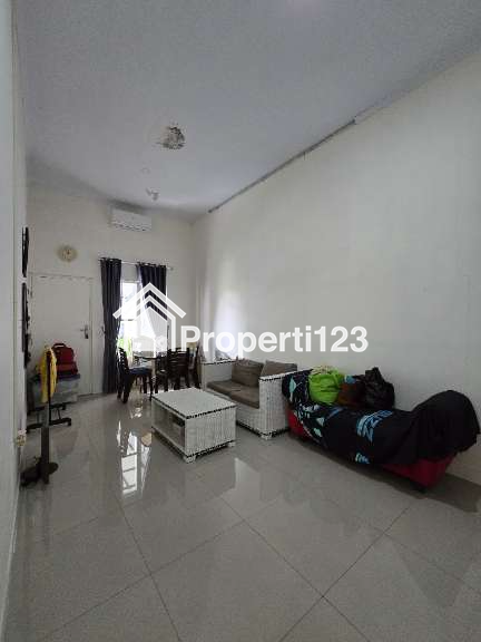 Rumah second non komplek di Duren Sawit Jaktim - 5