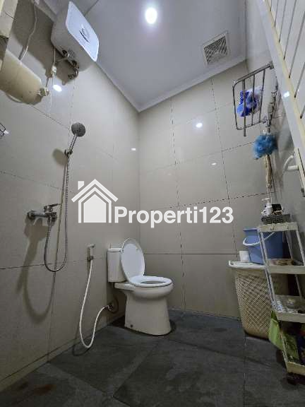 Rumah second non komplek di Duren Sawit Jaktim - 10
