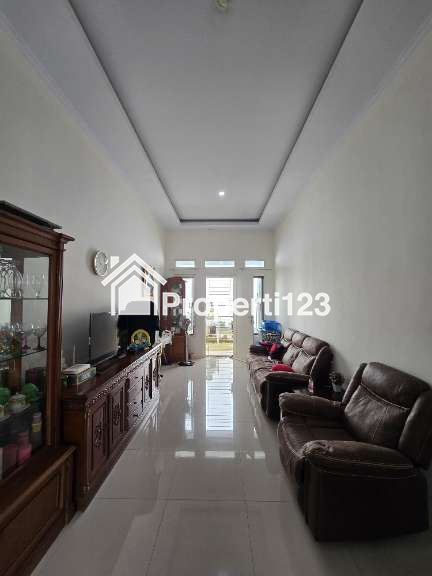 Rumah second non komplek di Duren Sawit Jaktim - 9