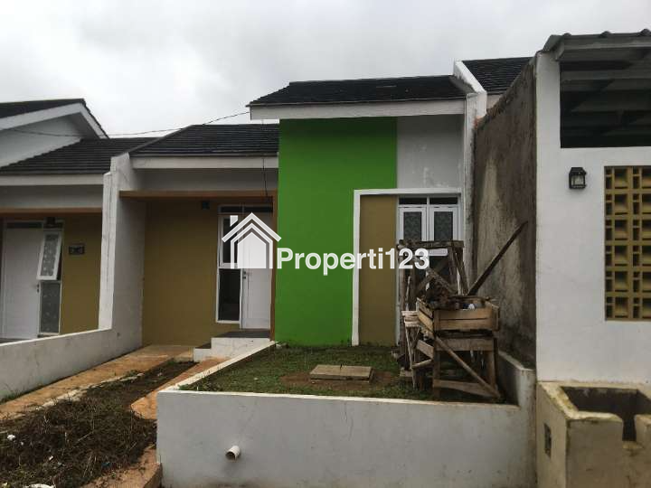 Dijual Rumah Lelang di Komplek Buana Cicalengka - 1
