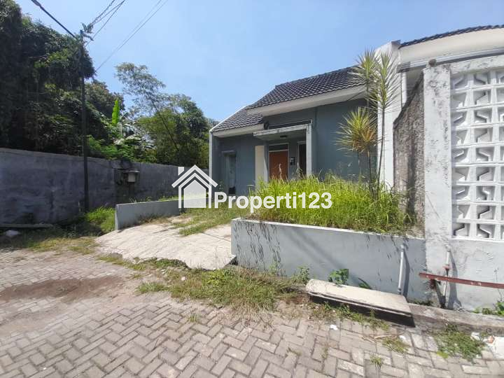 Dijual Rumah Lelang di Komplek The Green City View - 2