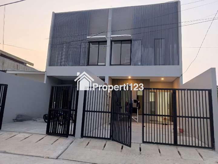 Rumah baru dalam komplek besar di Kav DKI Meruya Jakbar - 12