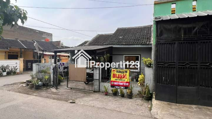 Rumah Dijual (bisa nego) di  Taman Pesona No.1 Kel. Bojongloa  Kec. Rancaekek, Kab/kota Bandung, Jawa Barat (bebas banjir) - 2