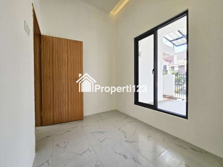 Rumah Baru 2 Lantai Modern Minimalis Taman Harapan Baru Bekasi - 9