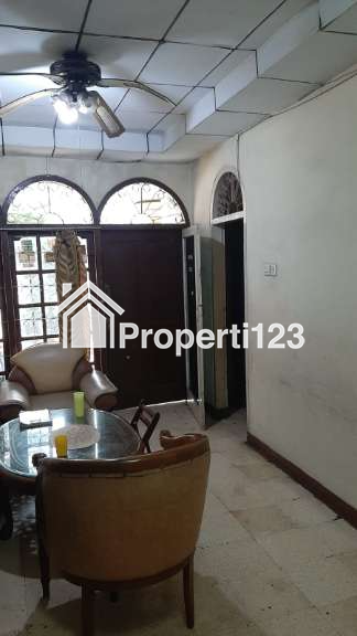 Jual Rumah Kebon Jeruk Jakarta Barat 2 Lt 152m2 (dekat Binus Anggrek) - 3