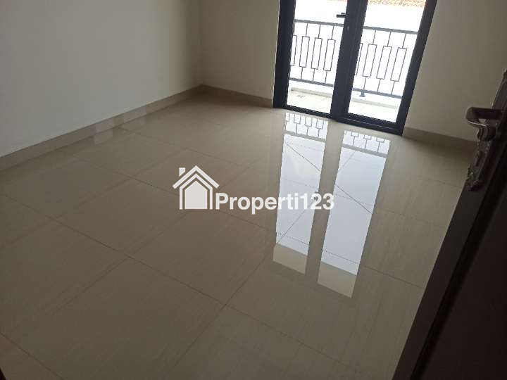 Town House Pondok Gede - 4