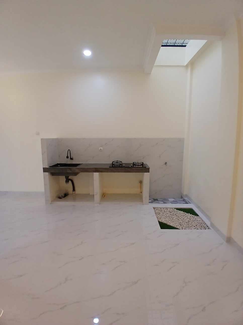 Rumah 2 lantai siap huni di Perumnas Depok Utara - 21