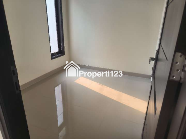 Rumah Scandinavian CBD Jatirangga - 5