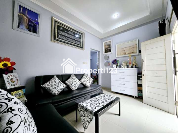 Rumah Hoek Modern Minimalis Siap Huni Harapan Indah Bekasi - 2