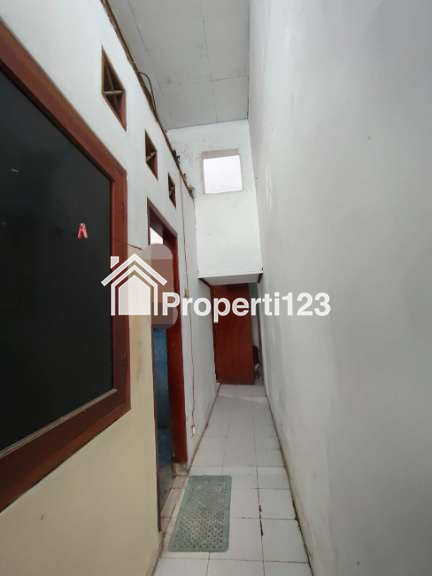 Rumah renovasi 2 lantai di Perumnas Depok Utara - 11