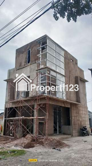 Ruko 2 Lantai Pinggir Jalan Raya - 2